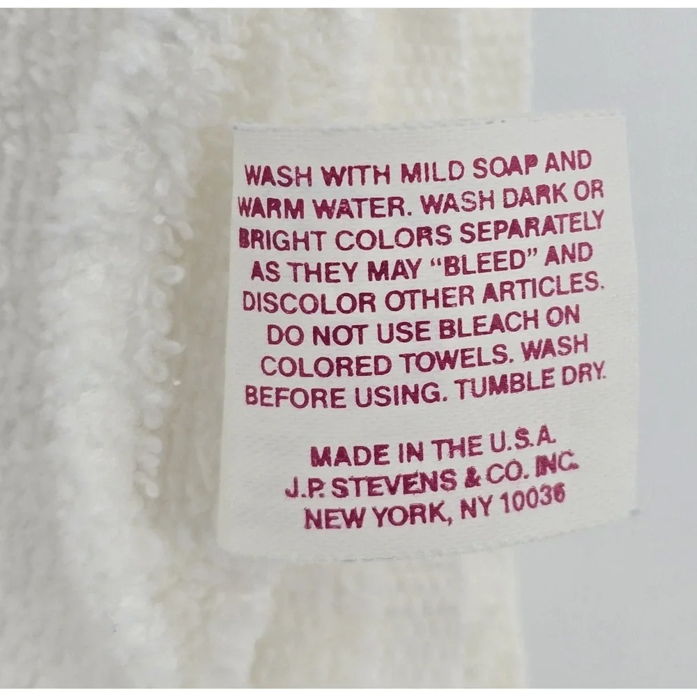 Vintage 1980s Caress Floral Bath Towel Set White Pink Roses 3 Piece 42x25